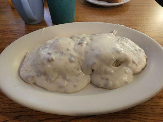 Half order biscuits and gravy