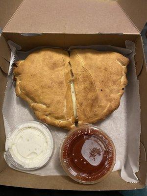 Maui Wowi Zone Calzone