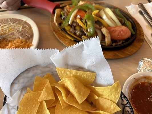 Mixed Fajitas and the complimentary chips/salsa