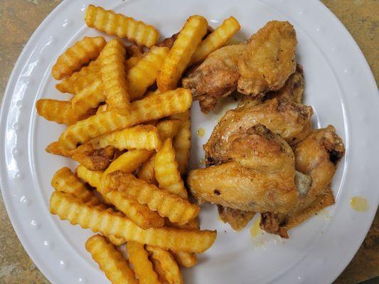 Lemon Pepper Wings and Fries