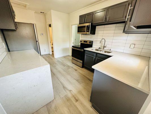 Small Kitchen Remodel using one of our Quartz