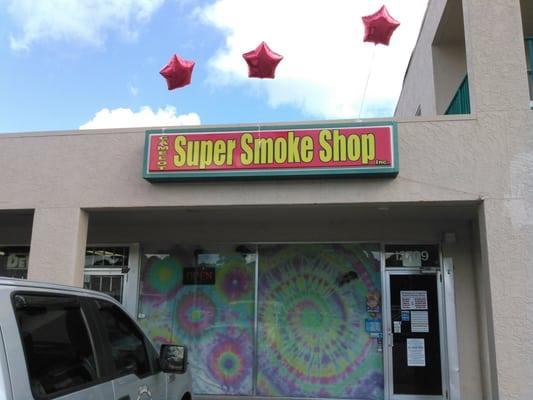 Camelot Super Smoke Shop