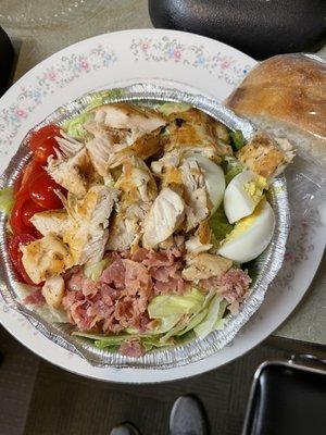 Delicious Cobb salad (size:small) very fulfilling