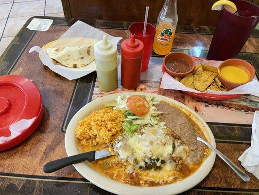 Chili relleno plate and side taco