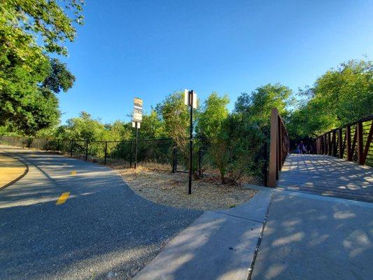 Connection to Los Alamitos Creek Trail