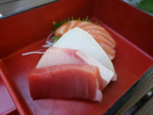 Sashimi super fresh