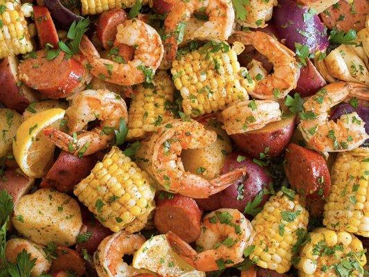 Shrimp with corn & Potatoes