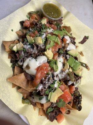 Philly cheesesteak nachos