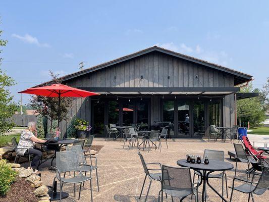 The Portage patio