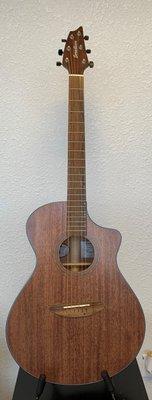 Breedlove The Organic Collection Acoustic Guitar $499.