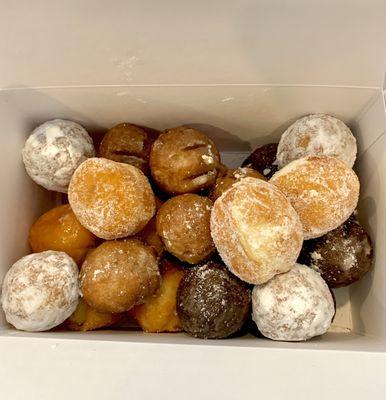 Mixed box of Munchkins