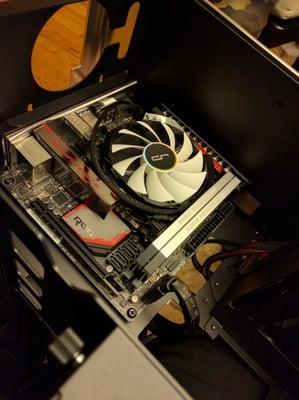 Mini ITX build for a medical assistant.