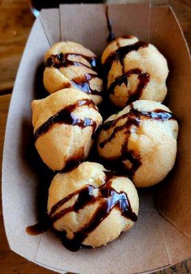 Mini cream puffs