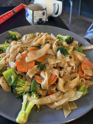 Vegan drunken noodles