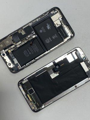 iPhone XS Max Screen Repair done in 20 minutes or less in Los Angeles