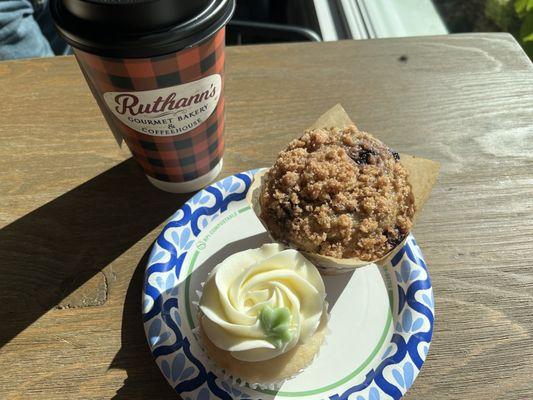 Wedding Cupcake; Blueberry Muffin