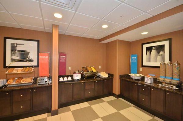 Hampton Inn & Suites Tulsa/Catoosa