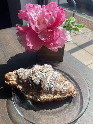 Almond croissant