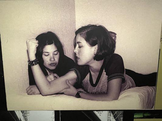 Corin Tucker and Carrie Brownstein in an Evergreen dorm.