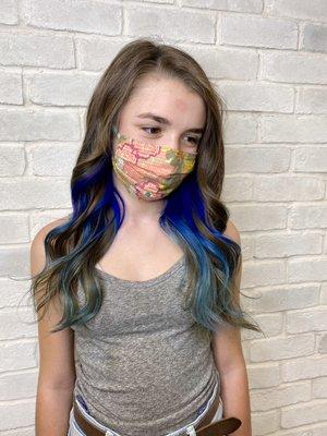 Blue hidden ombré