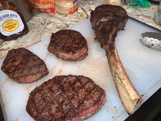 Filet, two ribeye hearts, tomahawk