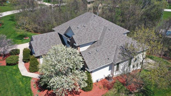 New Berlin, Wisconsin
Roof