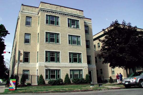 Main Jewett Apartments in Buffalo NY's Parkside Neighborhood