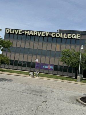 Olive-Harvey College