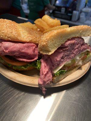 Build your own roast beef sandwich