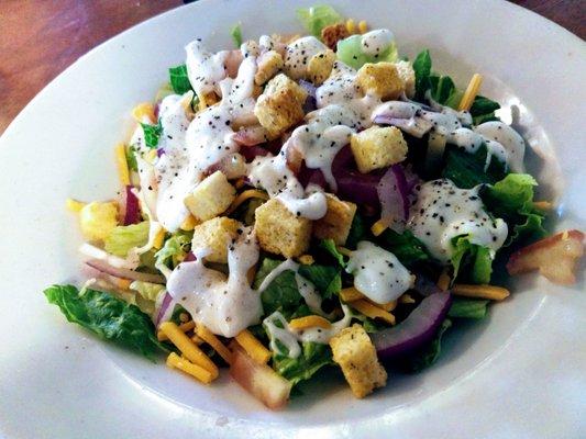 House Salad with Ranch