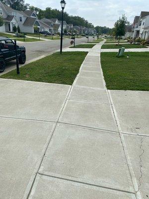 Driveway and sidewalk power washing