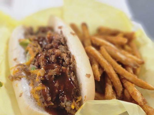 Jackfruit cheesesteak and fries