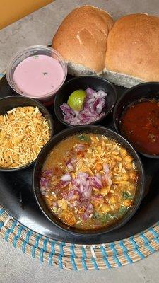 Misal Pav