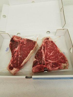 22 oz  usda prime Tbones