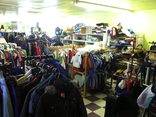 Sonoma Thrift Store