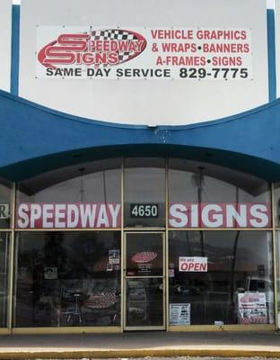 Speedway Signs Store Front