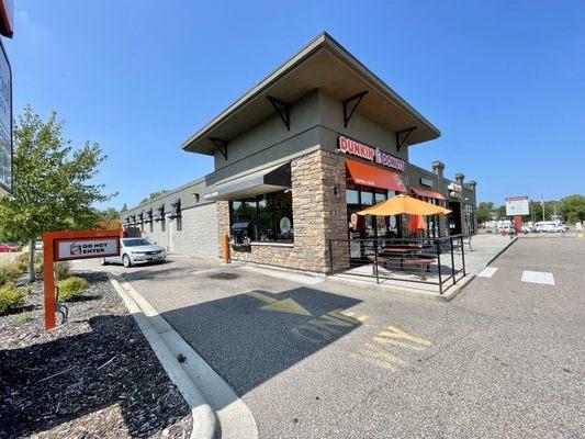 Outdoor seating and drive-thru