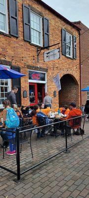 Entrance with Patio seating