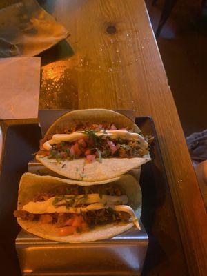 Chicharrone tacos