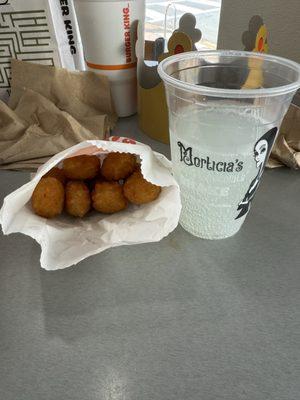 Cheesy tots and Jack Daniel's lemonade