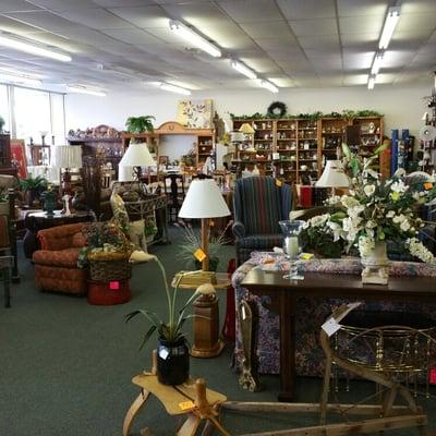 Offering great used furniture and home decor  at a reasonable price.