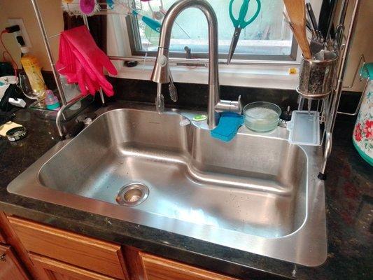 New Kitchen sink