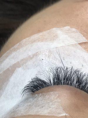 Volume lash fanning