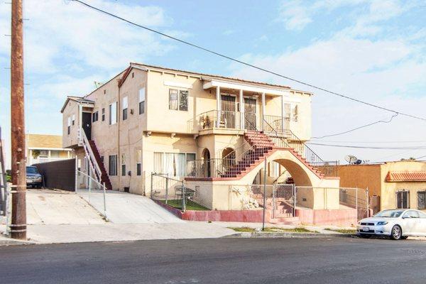 Sold by Joel Nass, 5 units, Boyle Heights, $845,000