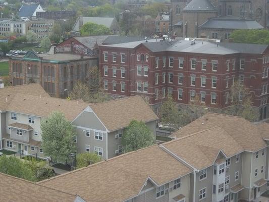 HSPH's 90 Smith Street red brick administration building from St. Alphonsus Street side of Charlesbank