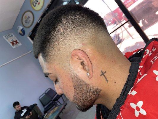 Mid-Low Dropped Skin Fade