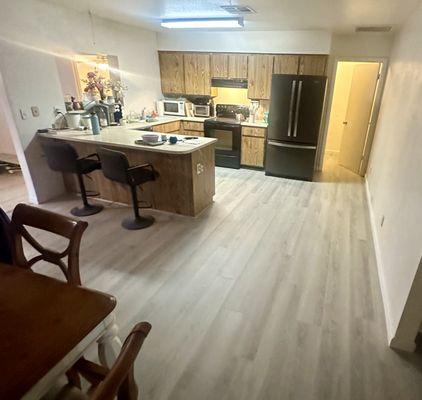 Luxury vinyl plank; Zona Floors - Flooring company - flooring store in tempe, az - https://zonafloors.com/