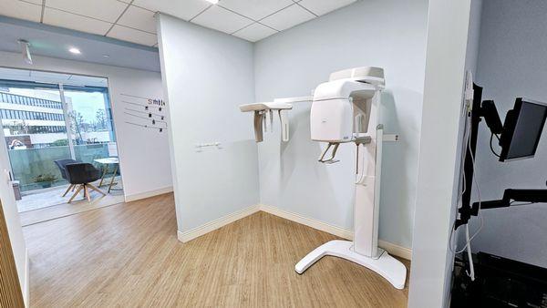 High tech advanced radiographs are taken to ensure proper diagnosis and treatment planning.