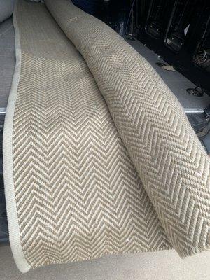 Tan zig zag rug double sided 10x14