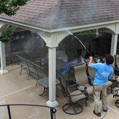 Pergolas are just one of the many outdoor decor items Sharp Stream has experience cleaning.